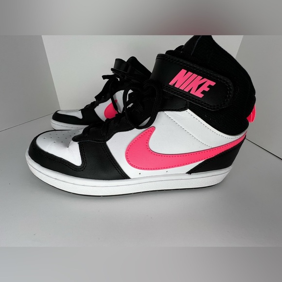 Nike Big Kids Size 6.5 Court Borough Mid 2 Black Sunset Pulse Pink Sneakers 6.5Y - Picture 3 of 16